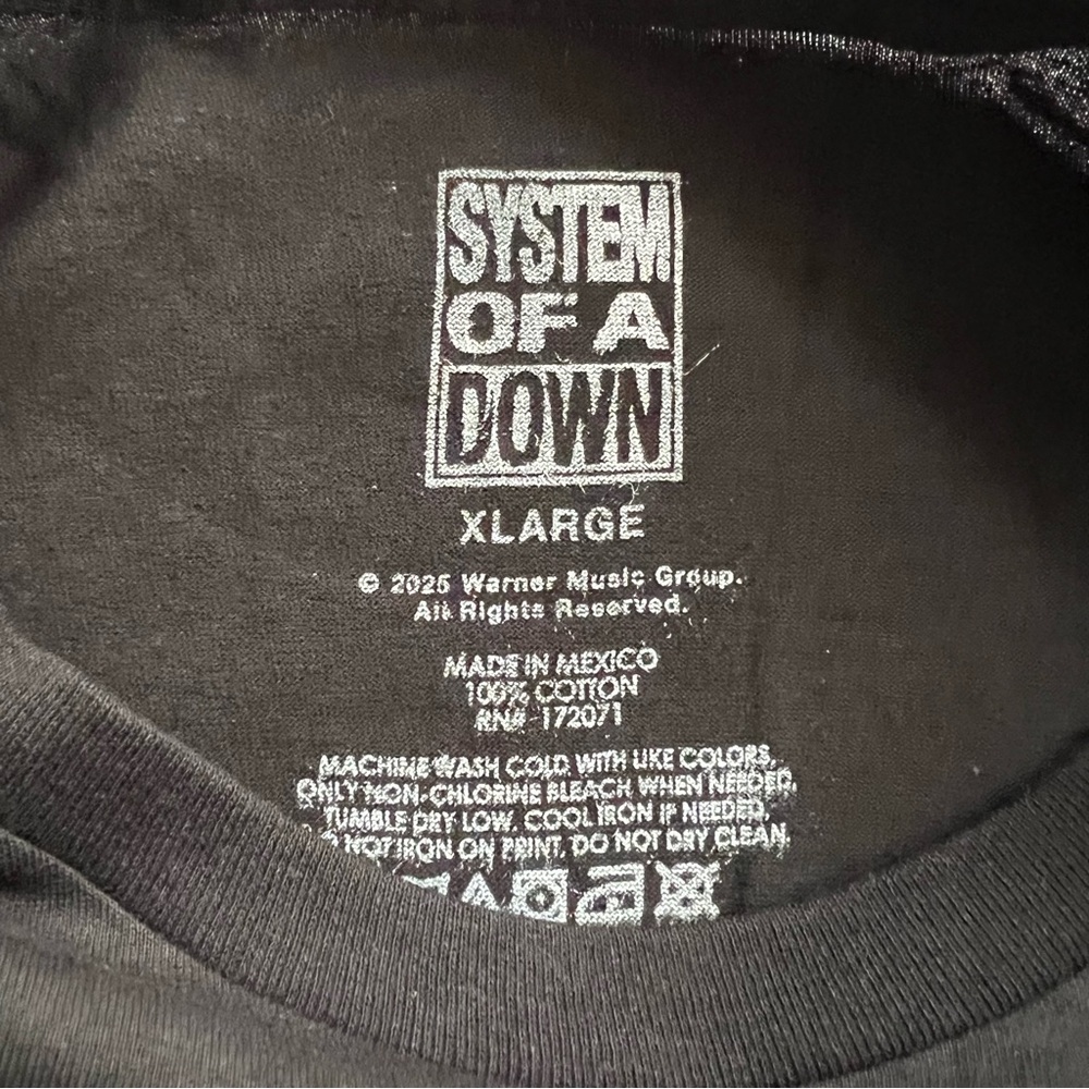Black System of a Down Mezmerize T-Shirt - Picture 3 of 3